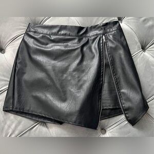 Fashion Nova Faux Leather Skort